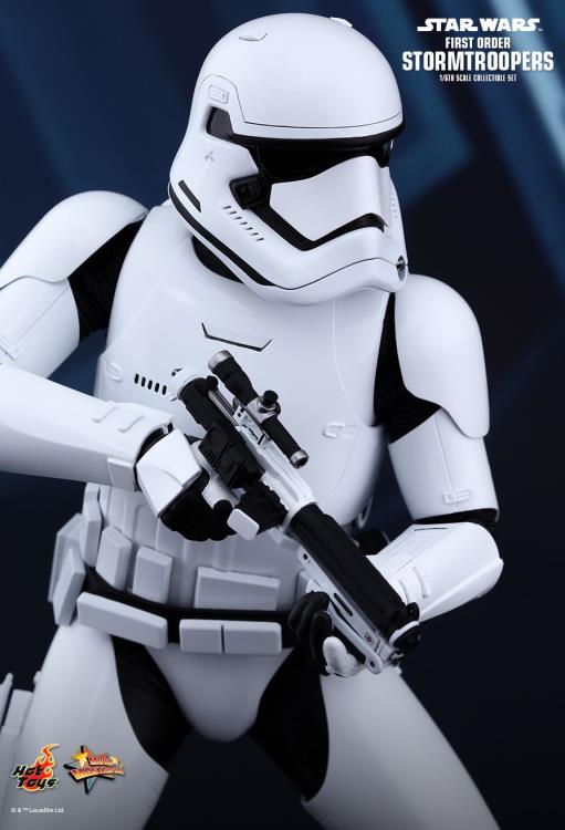Star Wars: The Force Awakens MMS317 First Order Stormtrooper 1/6th Scale Collectible Figure + $125 BBTS Store Credit Bonus Gallery Image 8