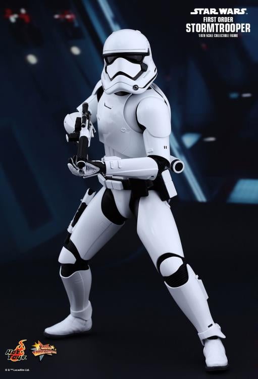Star Wars: The Force Awakens MMS317 First Order Stormtrooper 1/6th Scale Collectible Figure + $125 BBTS Store Credit Bonus Gallery Image 6