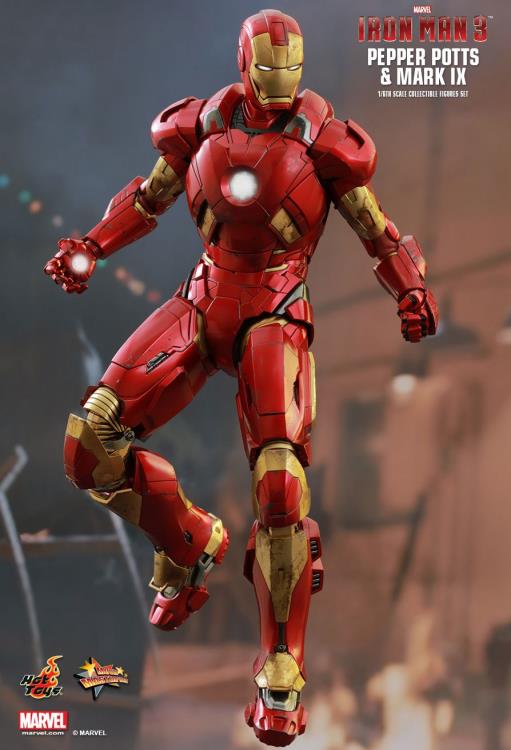 Iron Man 3 MMS311 Pepper Potts & Mark IX 1/6th Scale Collectible Figures Set + $150 BBTS Store Credit Bonus Gallery Image 6