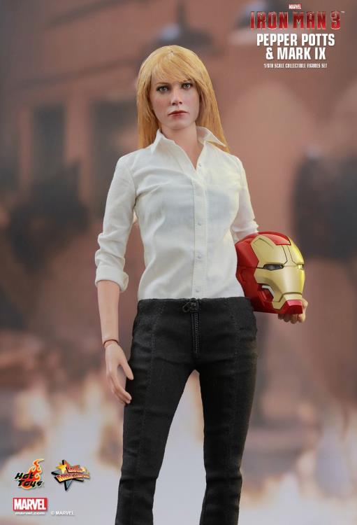 Iron Man 3 MMS311 Pepper Potts & Mark IX 1/6th Scale Collectible Figures Set + $150 BBTS Store Credit Bonus Gallery Image 4