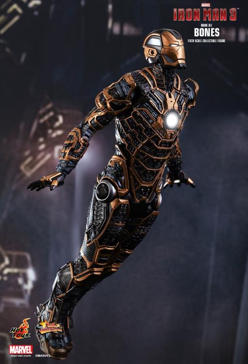 Iron Man 3 MMS251 Bones (Mark XLI) 1/6th Scale Collectible Figure + $125 BBTS Store Credit Bonus Gallery Image 4