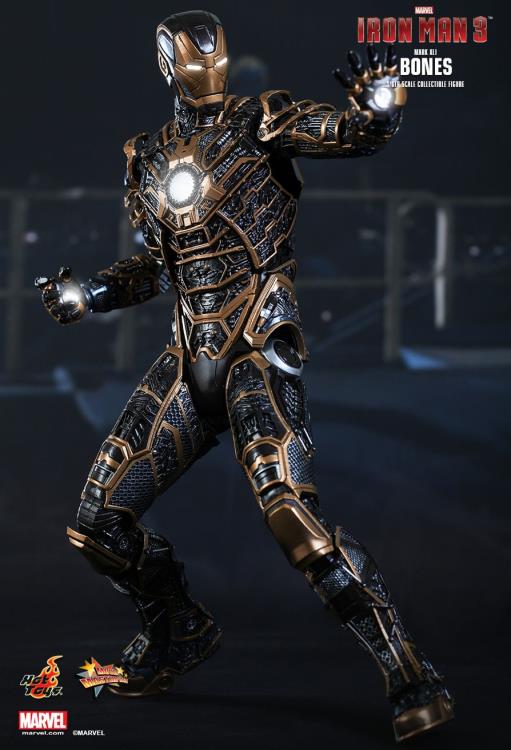 Iron Man 3 MMS251 Bones (Mark XLI) 1/6th Scale Collectible Figure + $125 BBTS Store Credit Bonus Gallery Image 5