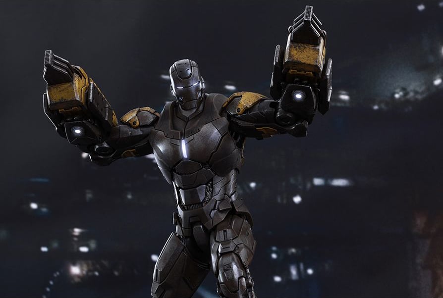 Iron Man 3 MMS277 Striker (Mark XXV) 1/6th Scale Collectible
