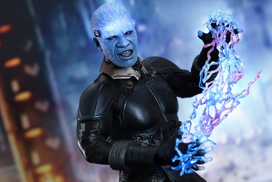 The Amazing Spider-Man 2 MMS246 Electro 1/6th Scale Collectible Figure + $175 BBTS Store Credit Bonus Gallery Image 8