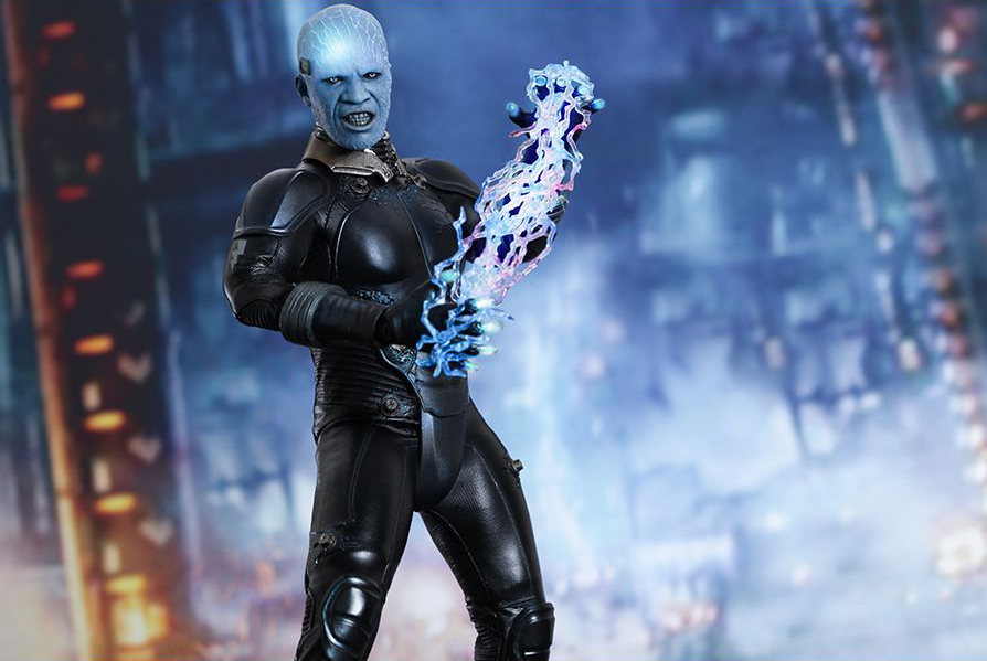 The Amazing Spider-Man 2 MMS246 Electro 1/6th Scale Collectible Figure + $175 BBTS Store Credit Bonus Gallery Image 11