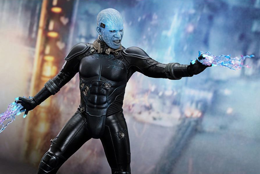 The Amazing Spider-Man 2 MMS246 Electro 1/6th Scale Collectible Figure + $175 BBTS Store Credit Bonus Gallery Image 12