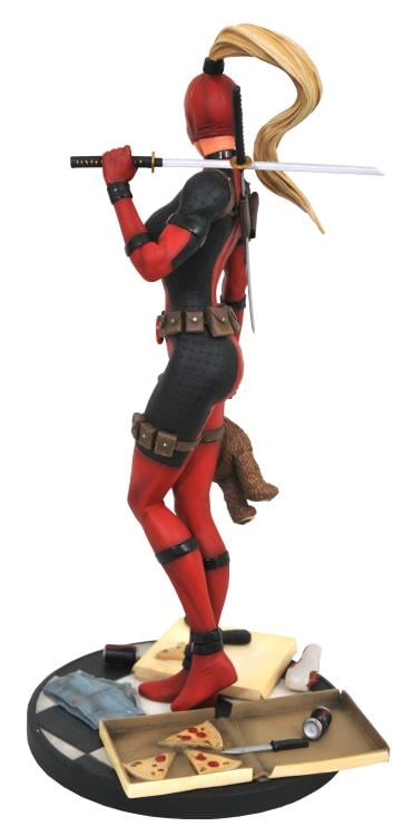 Marvel Premier Collection Lady Deadpool Statue Gallery Image 3