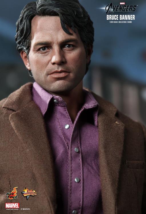 The Avengers MMS229 Bruce Banner 1/6th Scale Collectible Figure + $75 BBTS Store Credit Bonus Gallery Image 6