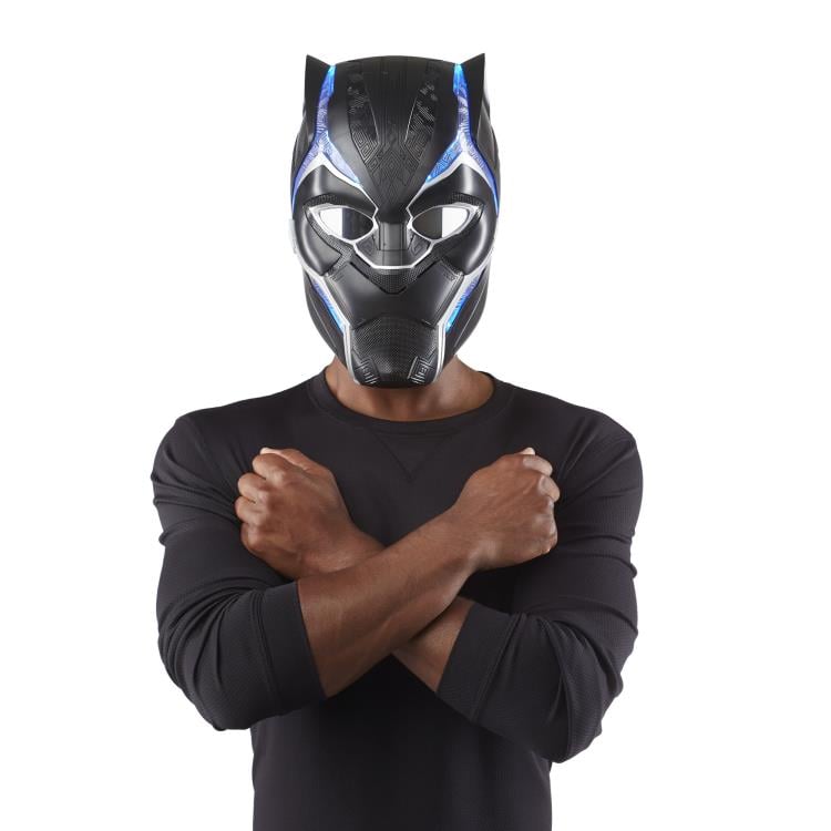 Marvel Legends Black Panther 1:1 Scale Wearable Helmet Gallery Image 6