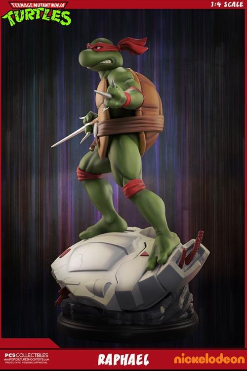 Teenage Mutant Ninja Turtles Raphael 1/4 Scale Collector Edition Statue Gallery Image 4