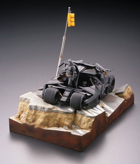 The Dark Knight Trilogy Legacy of Revoltech LR-054 Batmobile Tumbler Gallery Image 3