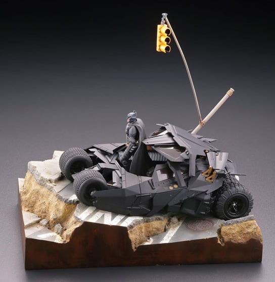 The Dark Knight Trilogy Legacy of Revoltech LR-054 Batmobile Tumbler Gallery Image 7