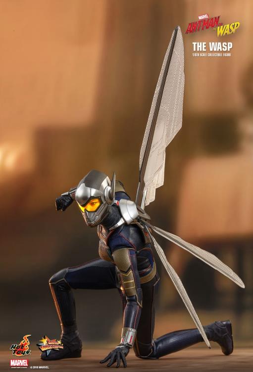Ant-Man and the Wasp MMS498 Wasp 1/6th Scale Collectible Figure Gallery Image 4