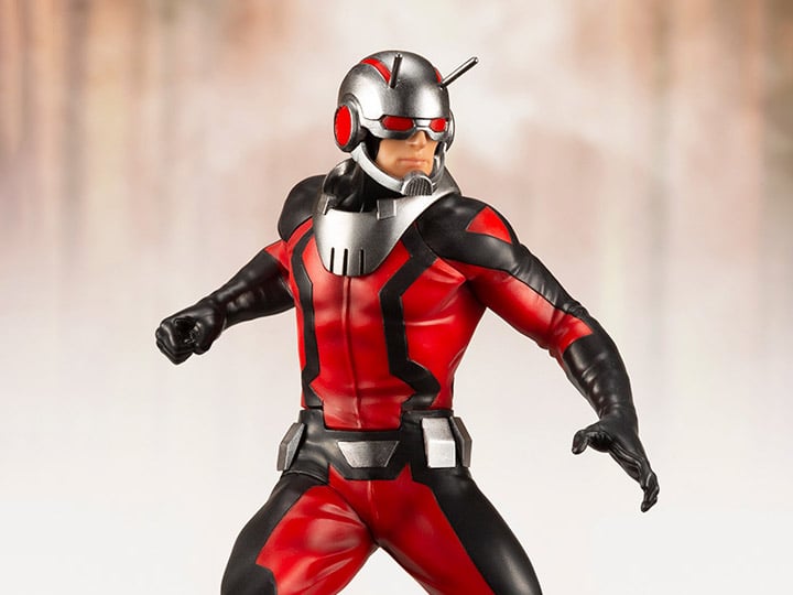 Marvel Universe ArtFX+ Ant-Man Statue Gallery Image 1
