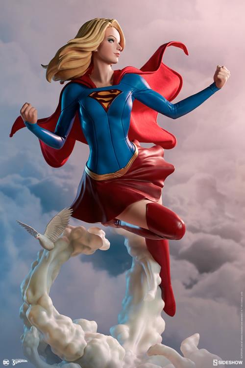 DC Comics Premium Format Supergirl Gallery Image 10