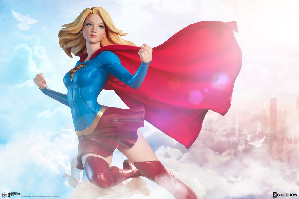 DC Comics Premium Format Supergirl Gallery Image 7