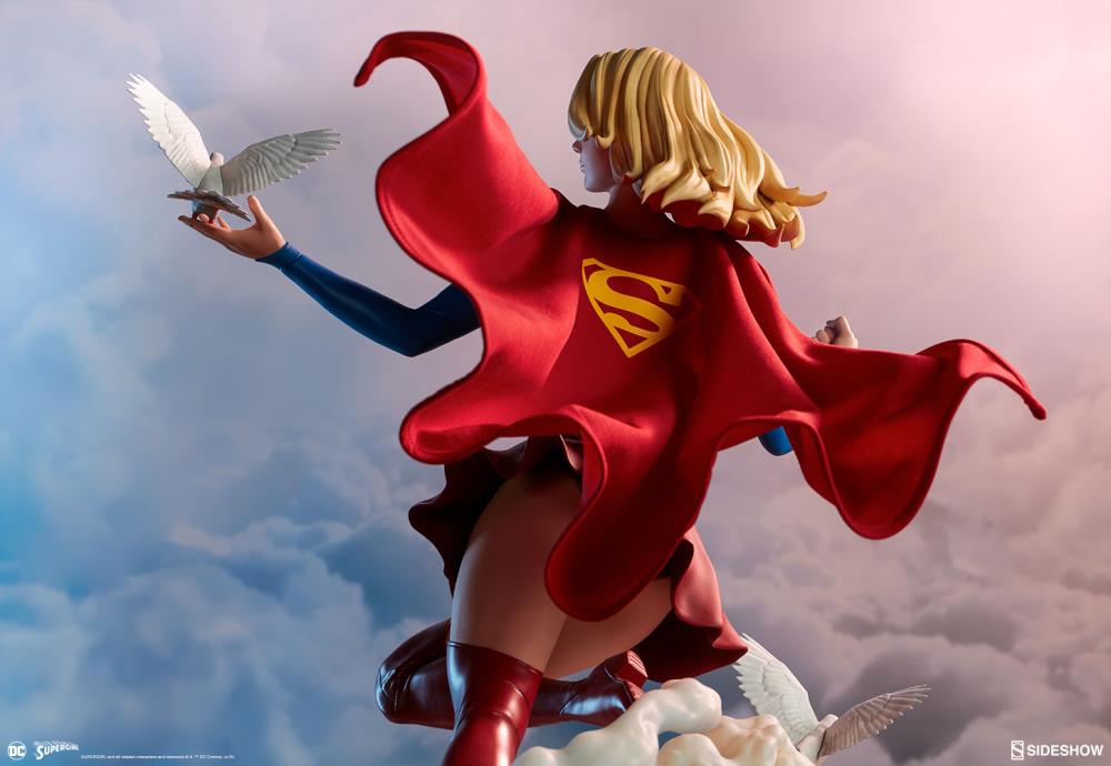 DC Comics Premium Format Supergirl Gallery Image 11