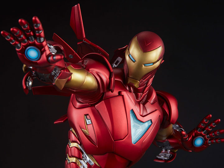 Marvel Adi Granov Artist Series Iron Man Extremis Mark II Statue Gallery Image 1