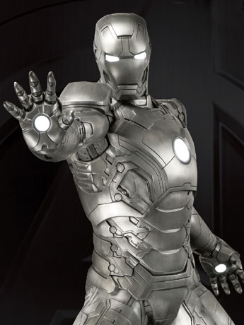 Marvel LS-022SP Iron Man Mark 43 Pewter Finish Special Edition Statue Gallery Image 2