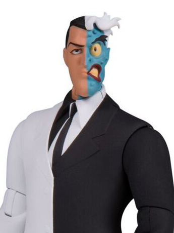 Batman: The Animated Series Two-Face Figure Gallery Image 2