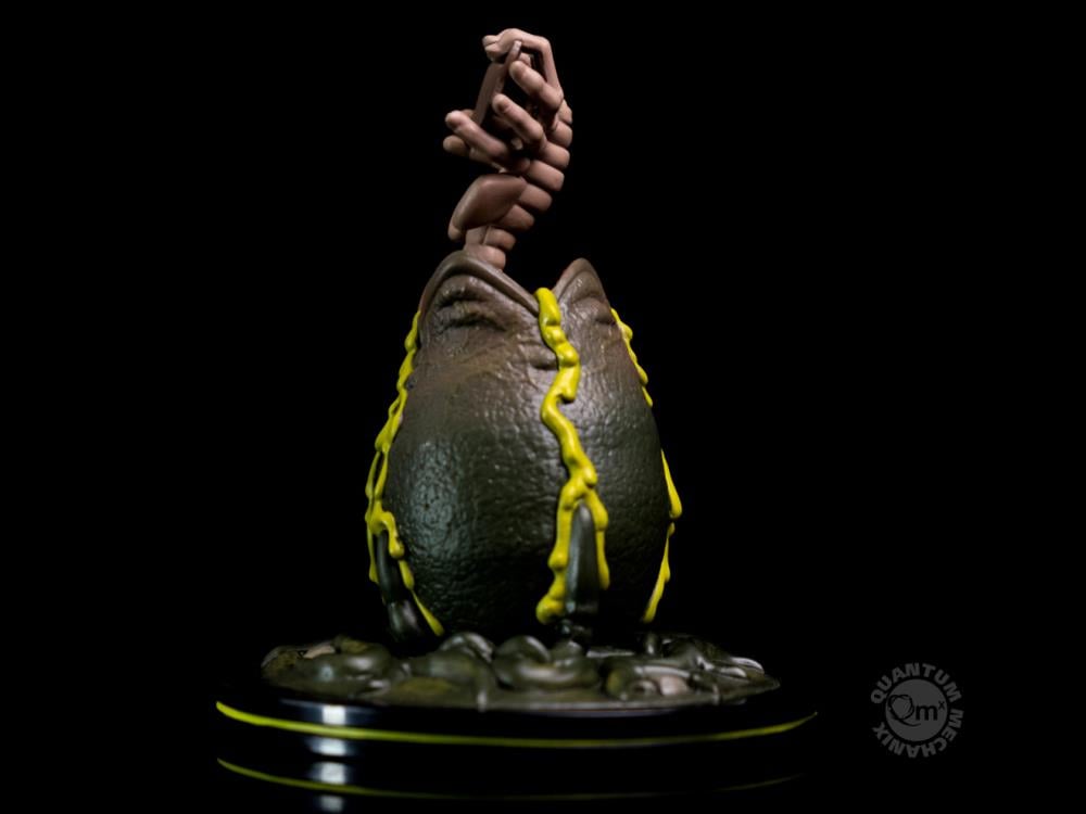 Alien Q-Fig Facehugger Gallery Image 6