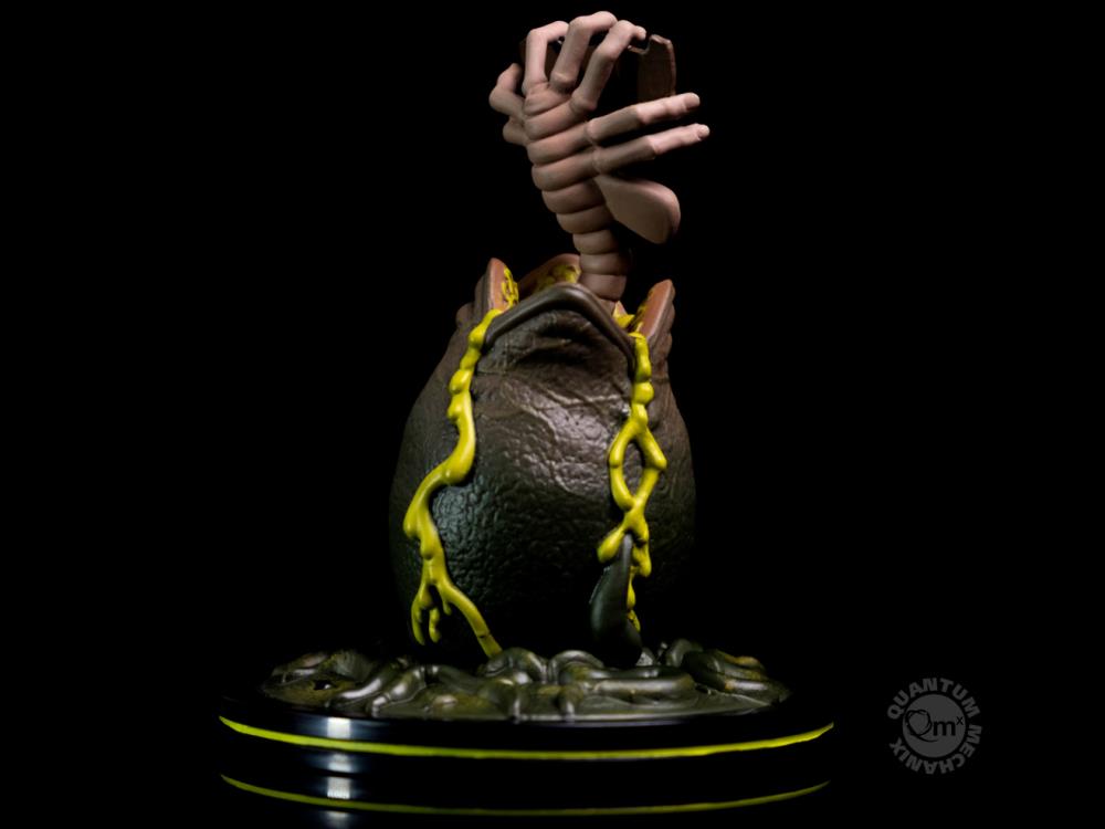 Alien Q-Fig Facehugger Gallery Image 9