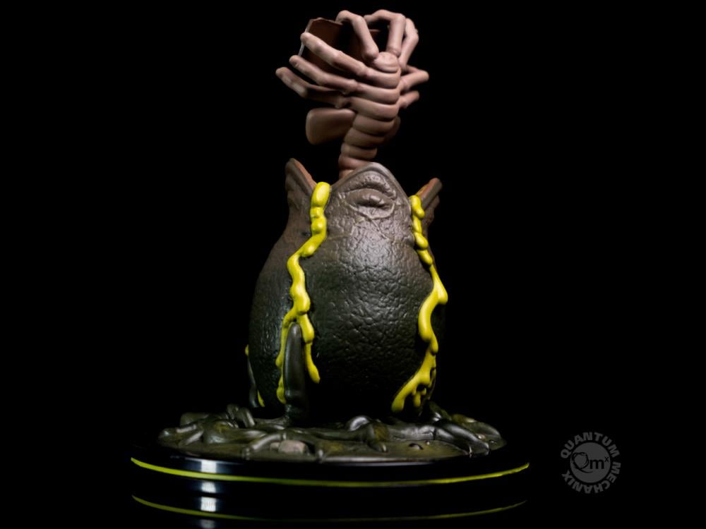 Alien Q-Fig Facehugger Gallery Image 7