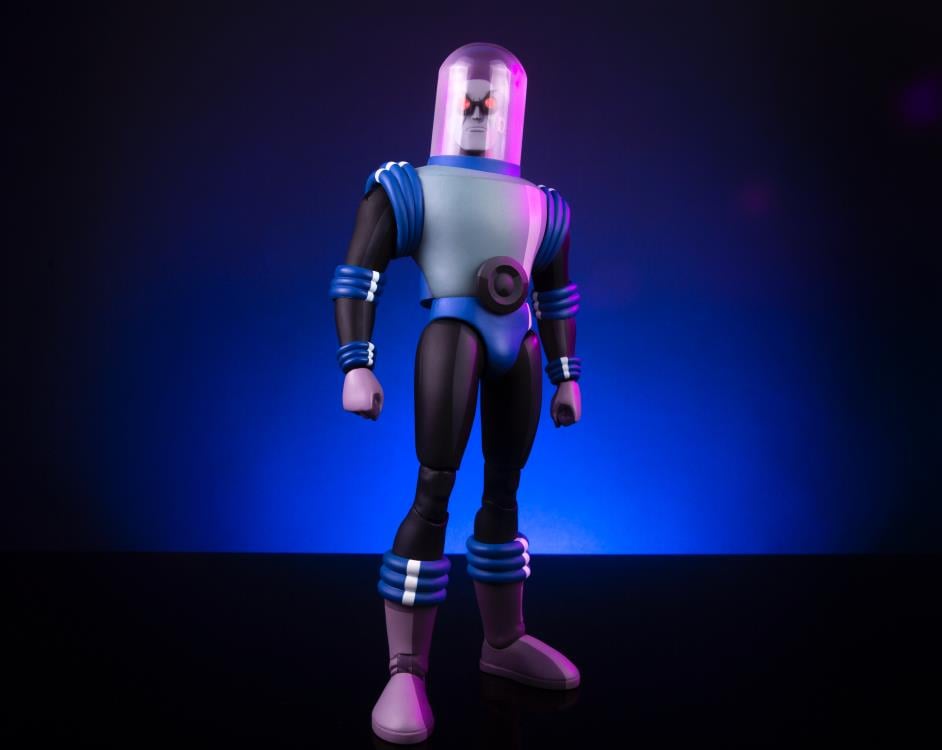Batman: The Animated Series Mr. Freeze 1/6 Scale Figure Gallery Image 7