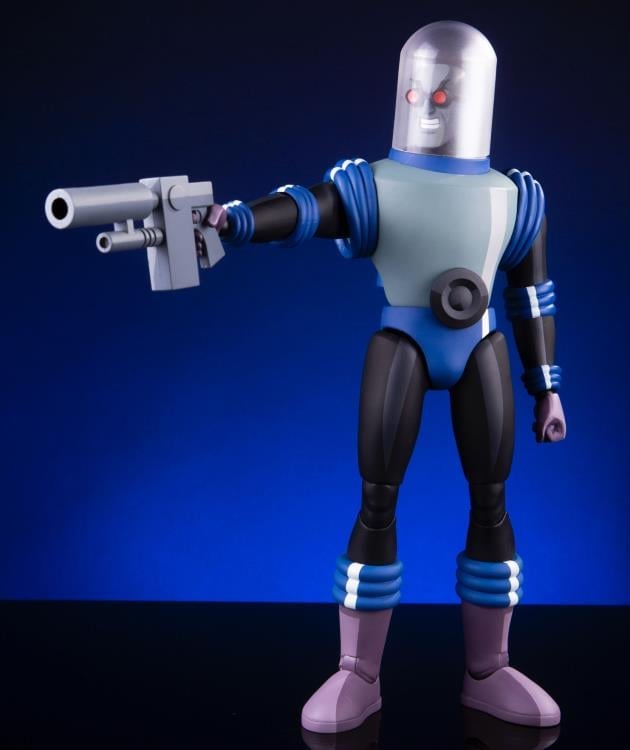 Batman: The Animated Series Mr. Freeze 1/6 Scale Figure Gallery Image 4