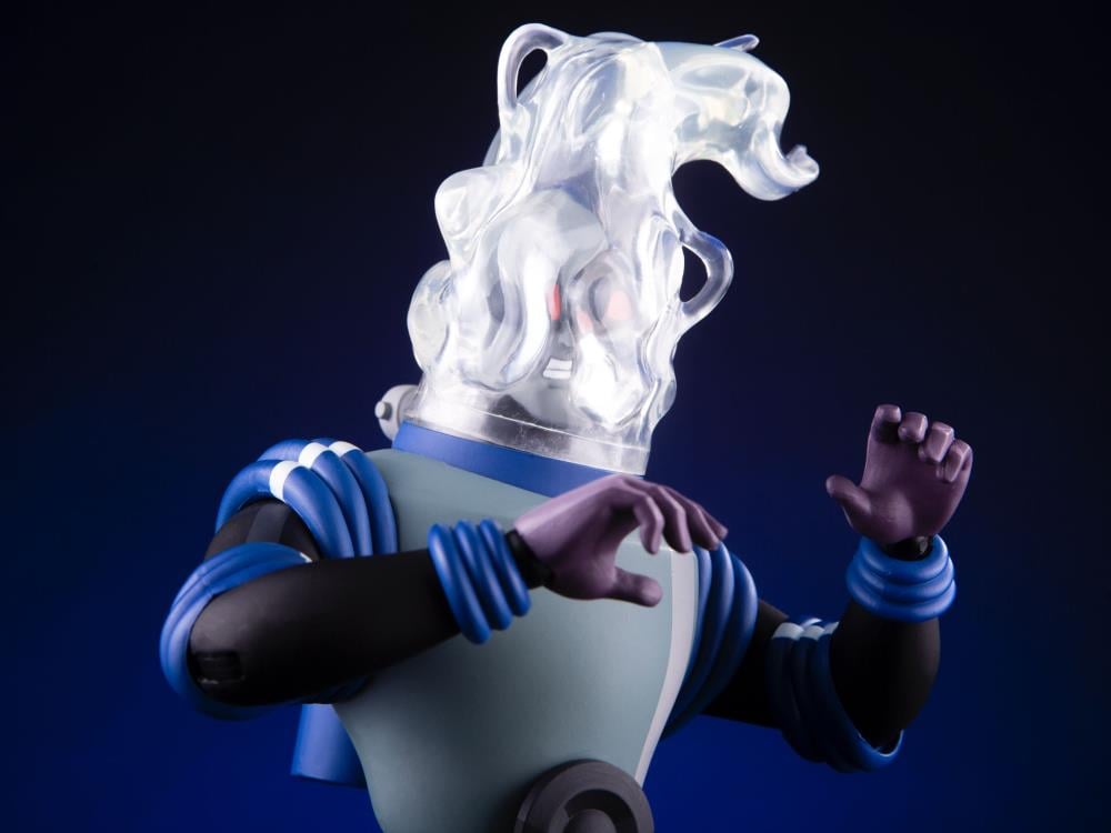 Batman: The Animated Series Mr. Freeze 1/6 Scale Figure Gallery Image 9