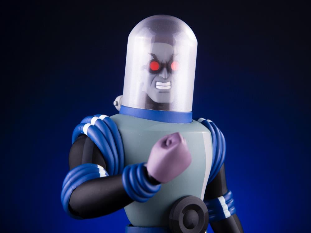 Batman: The Animated Series Mr. Freeze 1/6 Scale Figure Gallery Image 10