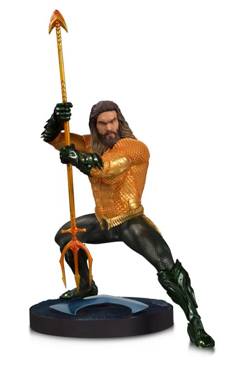 Aquaman Statue Gallery Image 4
