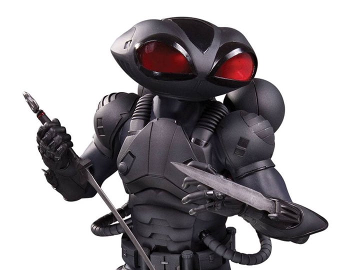 Aquaman Black Manta Statue Gallery Image 1