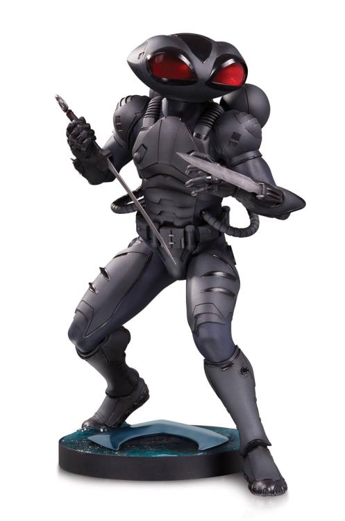 Aquaman Black Manta Statue Gallery Image 4