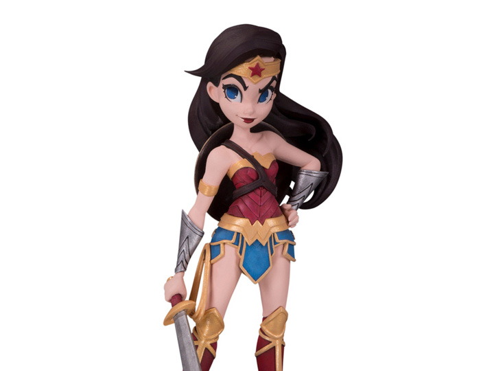 DC Artists Alley Wonder Woman Figure (Chrissie Zullo) Gallery Image 1
