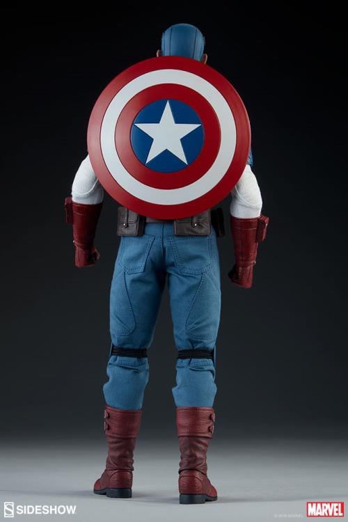 Marvel Comics Captain America 1/6 Scale Figure Gallery Image 4