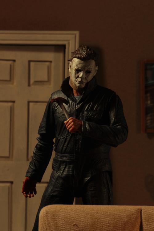 Halloween Ultimate Michael Myers Figure Gallery Image 11