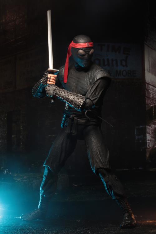 Teenage Mutant Ninja Turtles (1990 Movie) Foot Soldier 1/4 Scale Figure Gallery Image 9