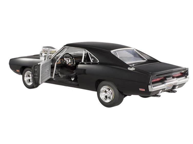 Hot Wheels Elite Cult Classic 1:18 Scale 1970 Dodge Charger Gallery Image 2