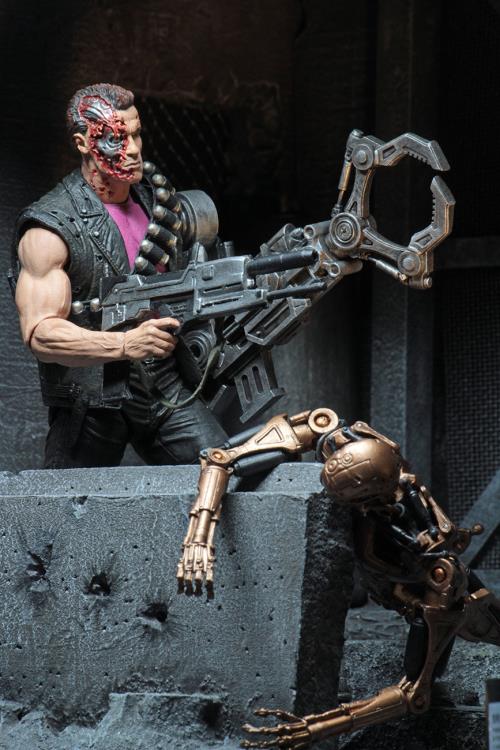 Terminator 2 Kenner Tribute Set of 3 Figures Gallery Image 12