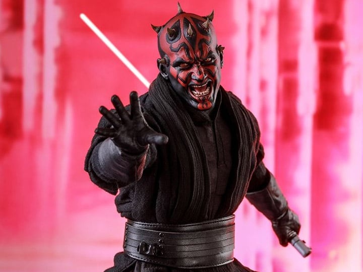 Star Wars: The Phantom Menace DX16 Darth Maul 1/6 Scale Collectible Figure Gallery Image 1