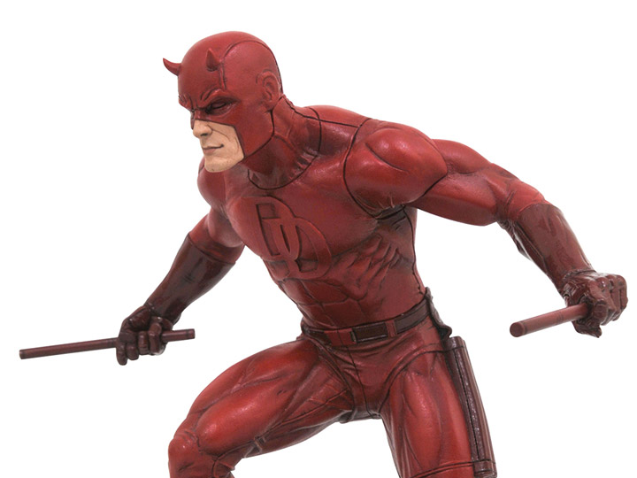 Marvel Premier Collection Daredevil Statue Gallery Image 1