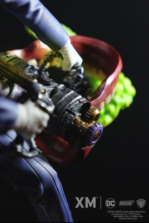 DC Rebirth Premium Collectibles Joker Statue Gallery Image 10
