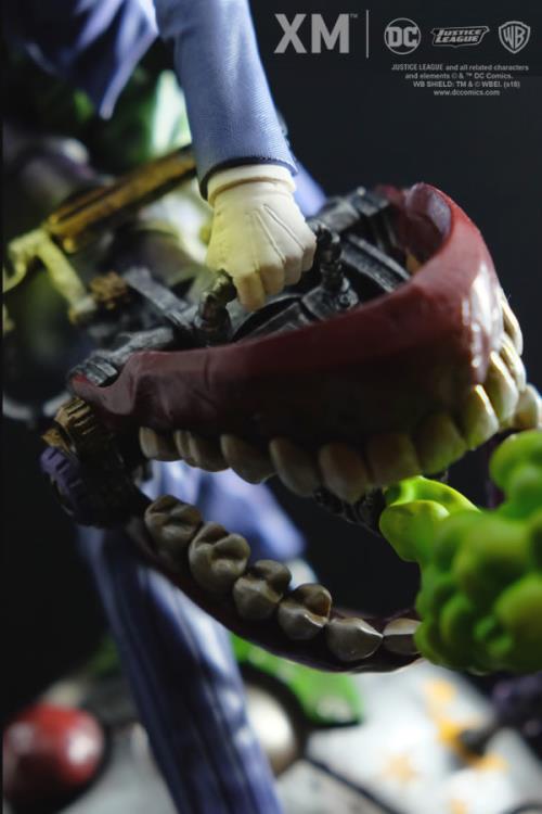 DC Rebirth Premium Collectibles Joker Statue Gallery Image 9