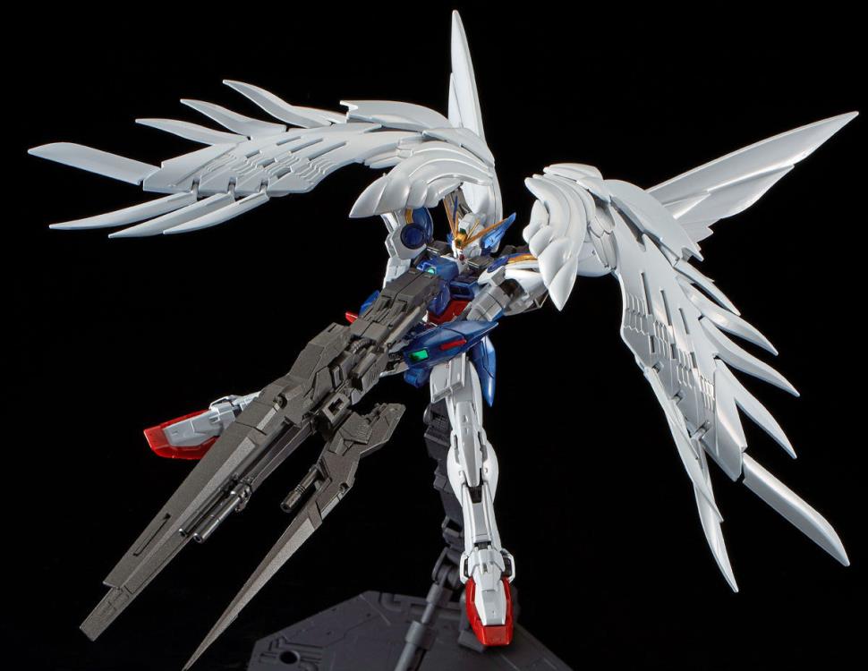 Gundam Wing: Endless Waltz RG Wing Gundam Zero & Drei Zwerg (Titanium Finish) Exclusive 1/144 Scale Model Kit Gallery Image 5