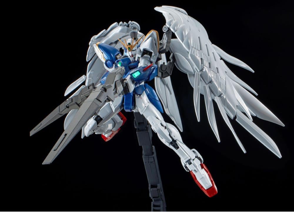 Gundam Wing: Endless Waltz RG Wing Gundam Zero & Drei Zwerg (Titanium Finish) Exclusive 1/144 Scale Model Kit Gallery Image 8