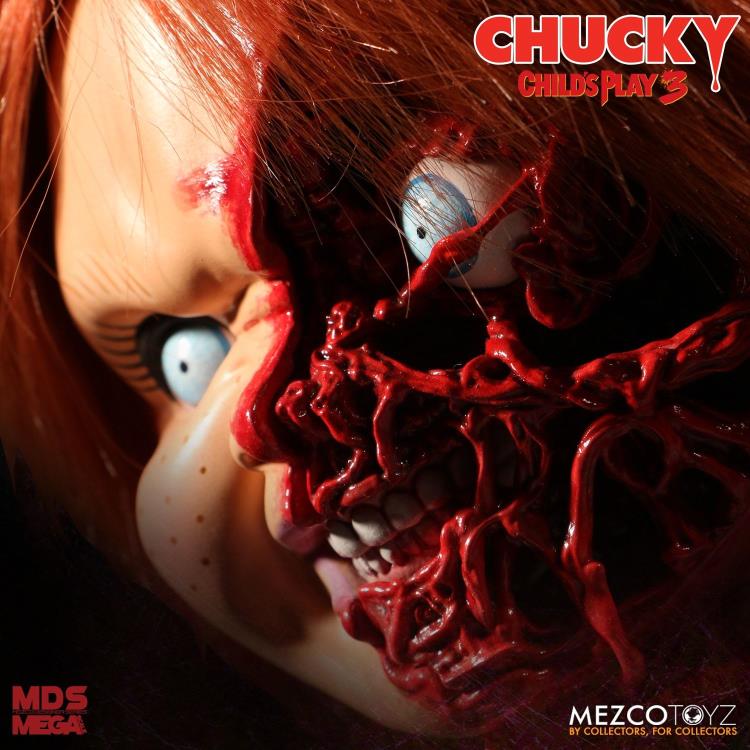 Child's Play 3 Mezco Designer Series Talking Pizza Face Chucky Gallery Image 6