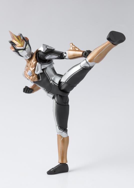 Ultraman S.H.Figuarts Ultraman Blu Ground Action Figure Gallery Image 4