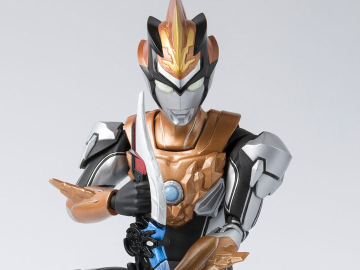 Ultraman S.H.Figuarts Ultraman Blu Ground Action Figure Gallery Image 1
