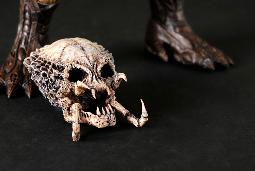 Predators MMS137 Falconer Predator 1/6th Scale Collectible Figure Gallery Image 22